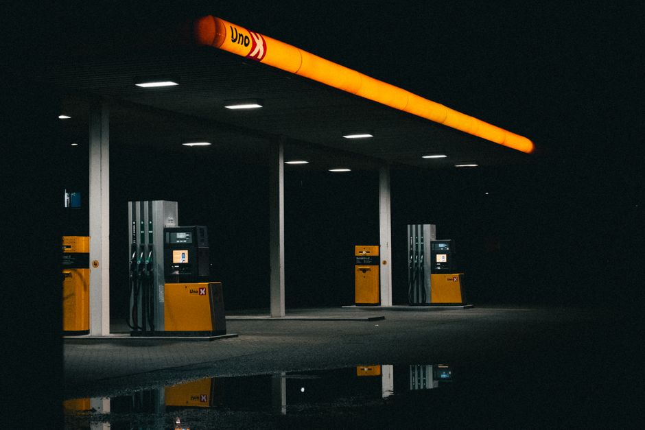 Autobahn-Tankstellen: Preisaufschlag im Detail