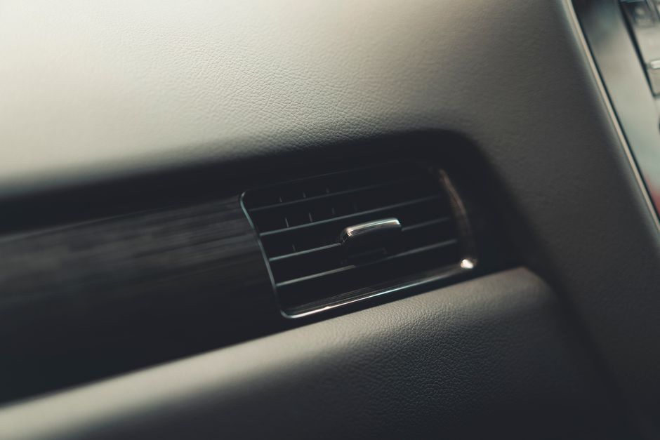 Verbraucht die Klimaanlage Sprit? Mythen-Check & Spar-Tipps
